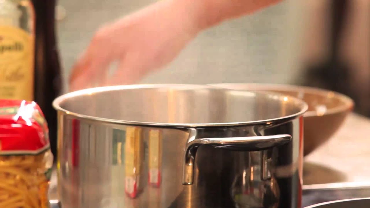 Pastagerecht : Macaroni met 3 kazensaus - Panzani
