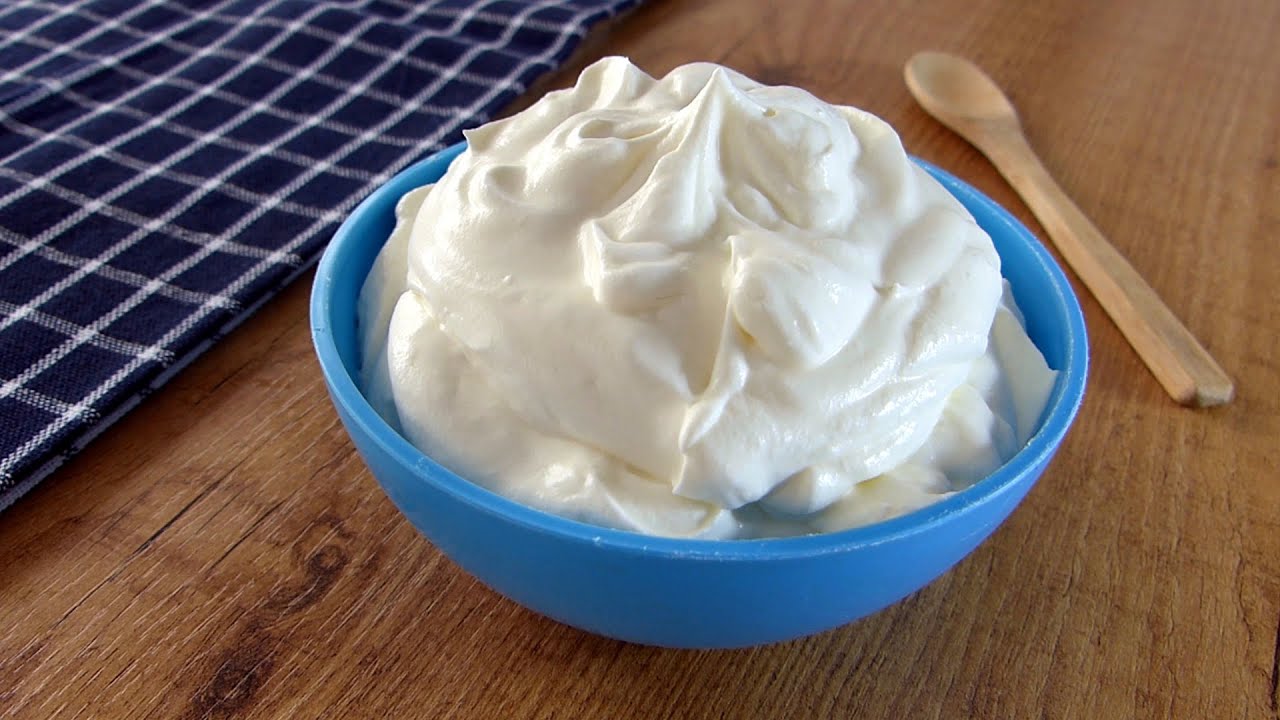 Crema agria | Sour Cream, una receta de salsa &aacute;cida