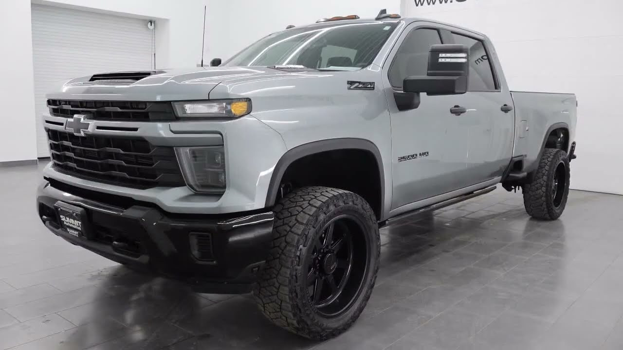 2024 Chevrolet Silverado 2500 Custom Sterling Gray Metallic Used. walk around for sale in Fond Du La