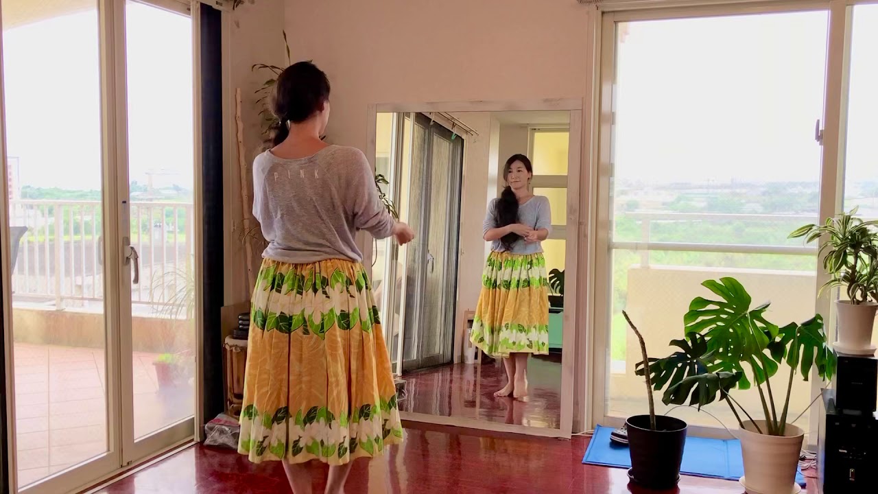 Green Rose Hula (Basic Hula)
