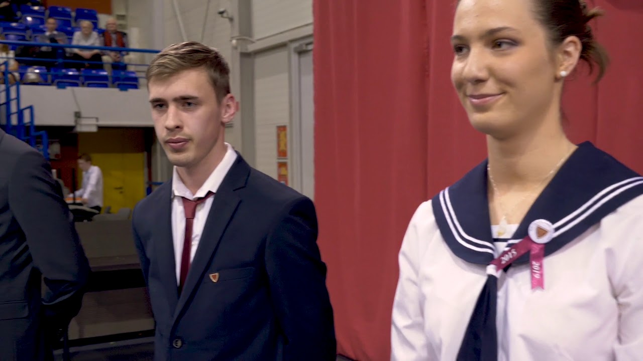Szalagtűzés 12.D 2018/2019