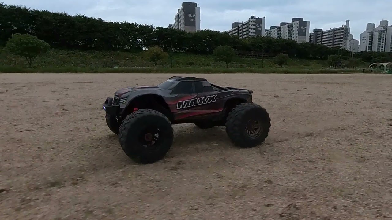 rc car taxxas 1/10 MAXX monster truck 4s 맥스 대십맥스