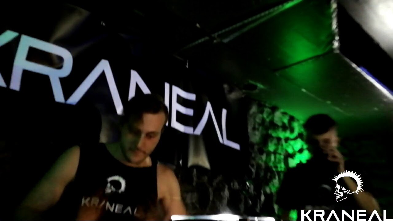 IZAN CRAMER  with Live Percussion @ Kraneal at Reset Club