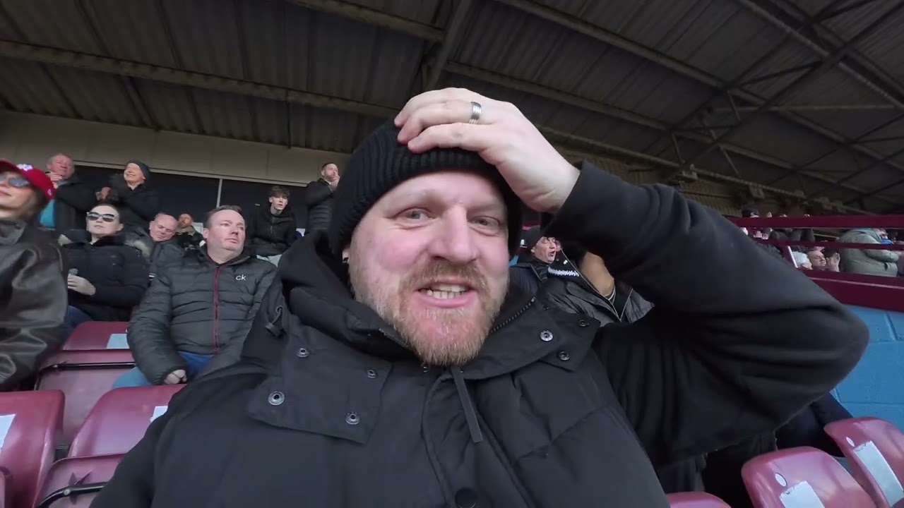 Scunthorpe United v Boston United | NINE Goal Thriller | That David Vlog 