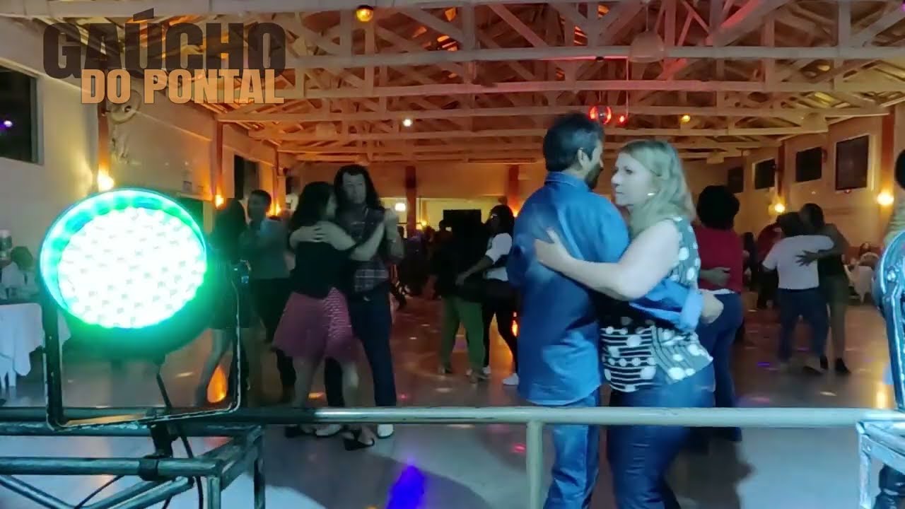 Bailão Diamante do Norte - Fundo da Grota - Capricha Gaiteiro É disso que o velho Gosta #aovivo