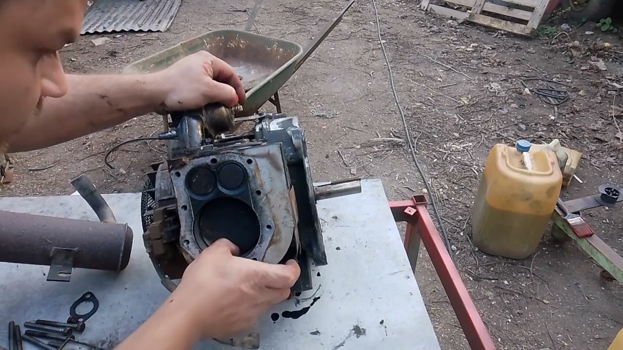 Démontage, Moteur tracteur tondeuse Briggs et Stratton 11ch, problème trouvé........