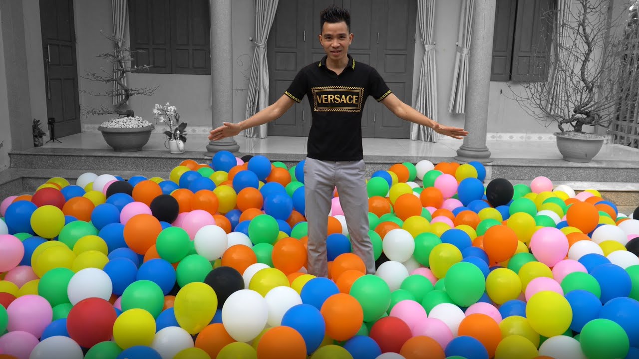 PHD | Thách Mẹ Tìm Tiền Trong Bóng Bay | Gặp Lại Bạn Tâm | Money and Balloons