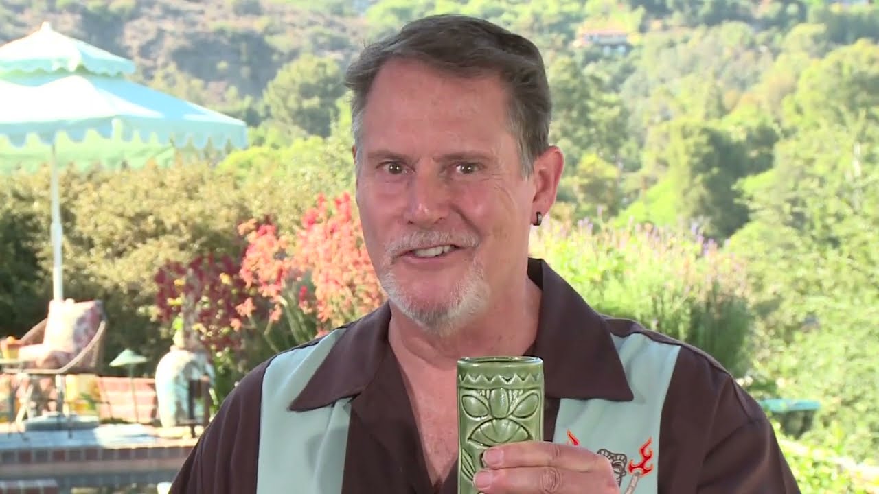 MIXOLOGY MADE EASY with Kevin Howe  - The 