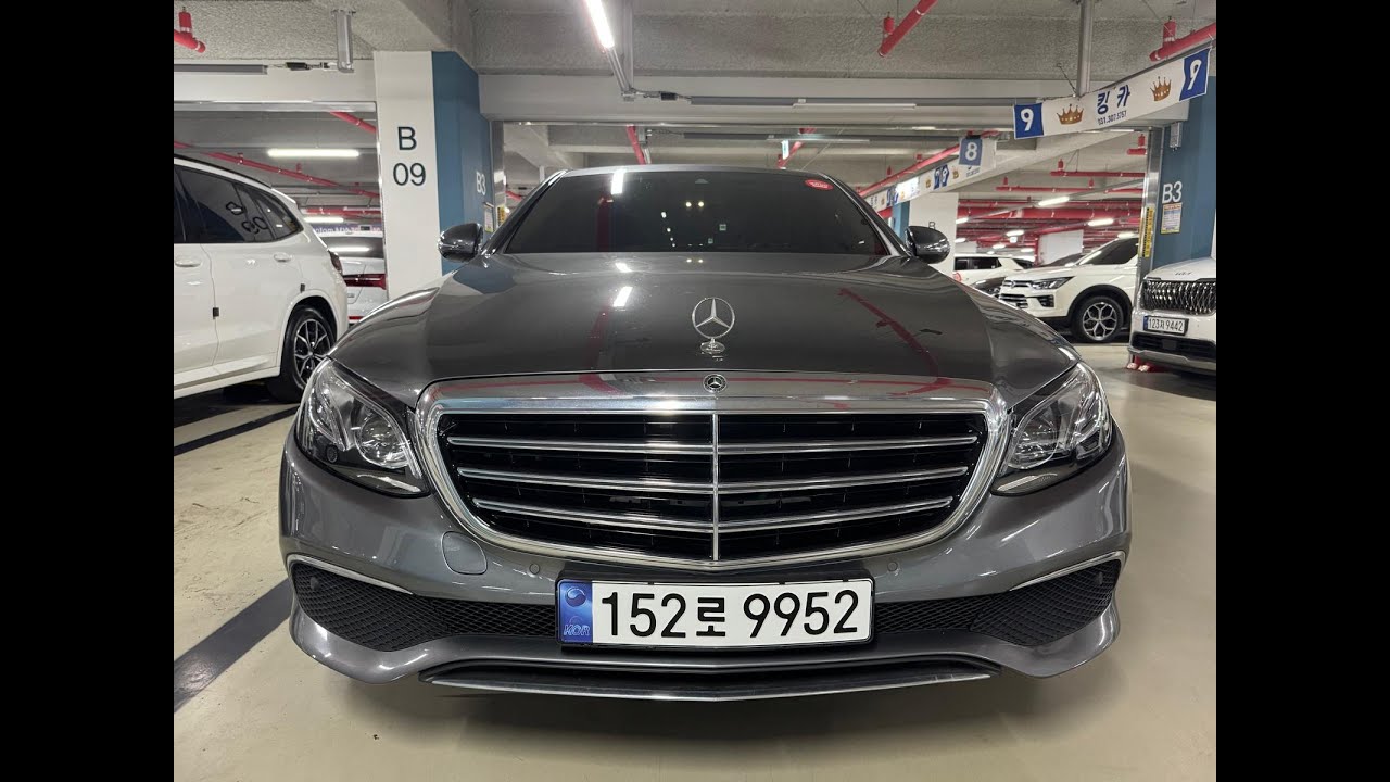 Mercedes-Benz W213 E220 4MATIC Exclusive