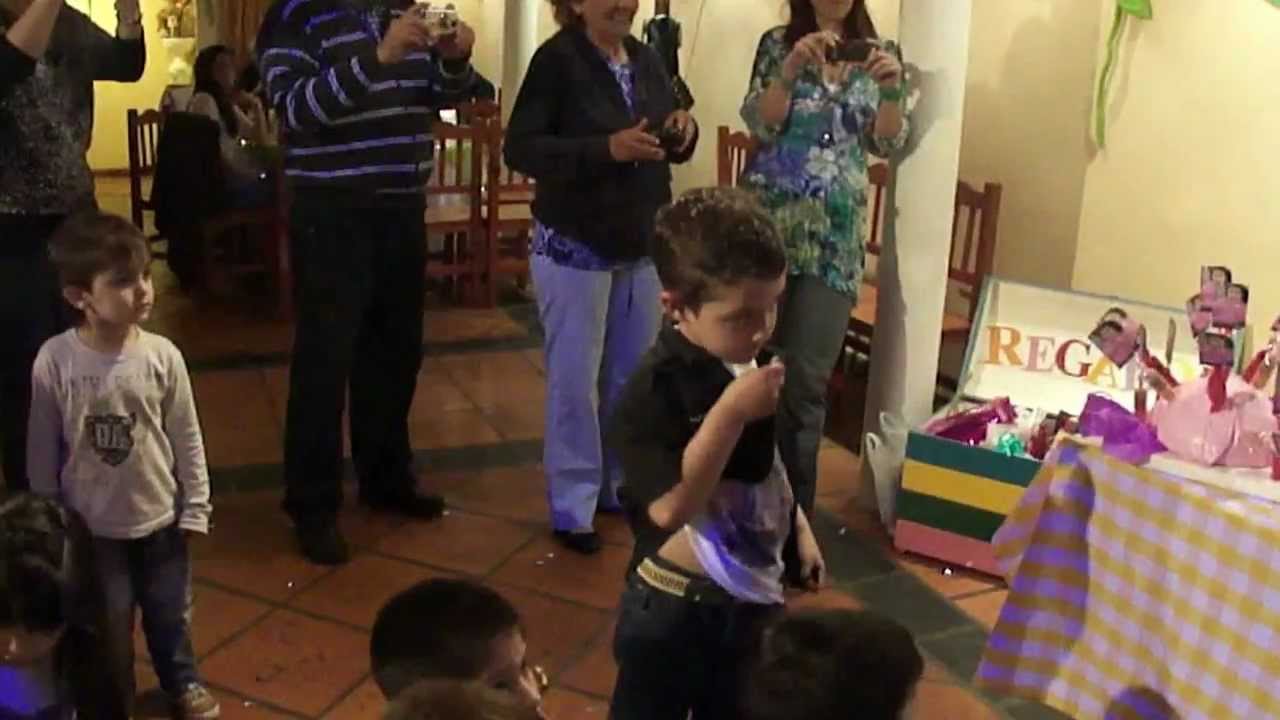 Salón Evaristo´s; Cumple 4 de Evelin: Ceremonia de La torta