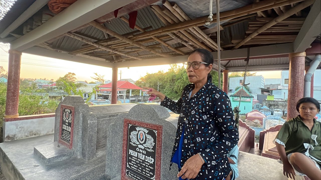 Nó mất linh lắm cả xóm phải bỏ chạy nè..!