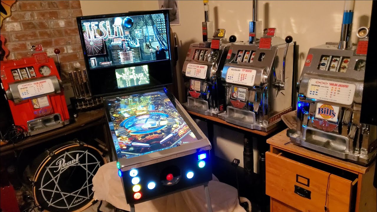 32 inch SPECTRE (144hz) Virtual Pinball Machine (Running Pinball FX3)