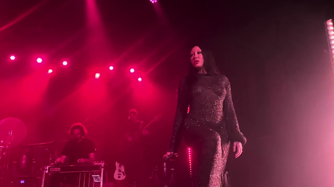 I Just want a Lover - Noah Cyrus LIVE Columbia SC 2023