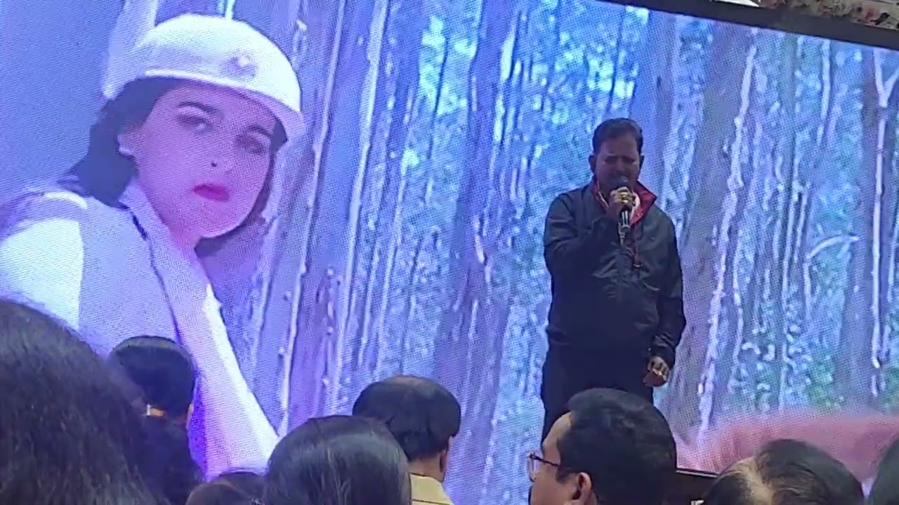 Parbatose aaj main. Takragay