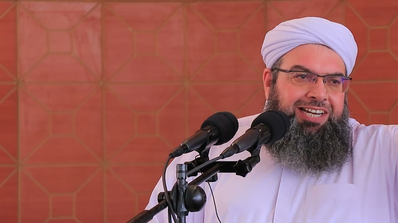 بعضی آداب را با آب طلا باید نوشته کرد | Баъзе расму оинҳоро бо оби тилло навиштан лозим аст