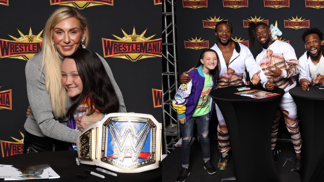 WWE WrestleMania 35 Axxess Vlog Meeting Charlotte Flair, New Day and WWE Superstars