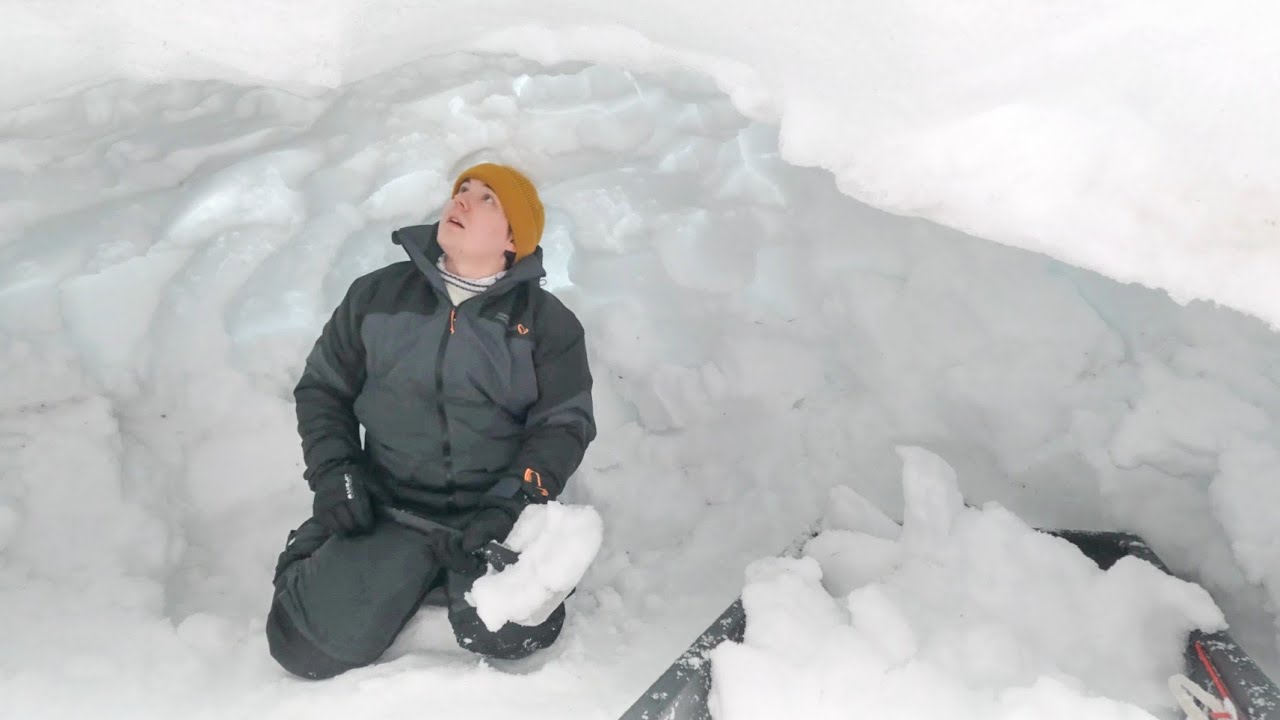 I Built a Snow Cave and Spent the Night in a Snowstorm | Solo Winter Camping