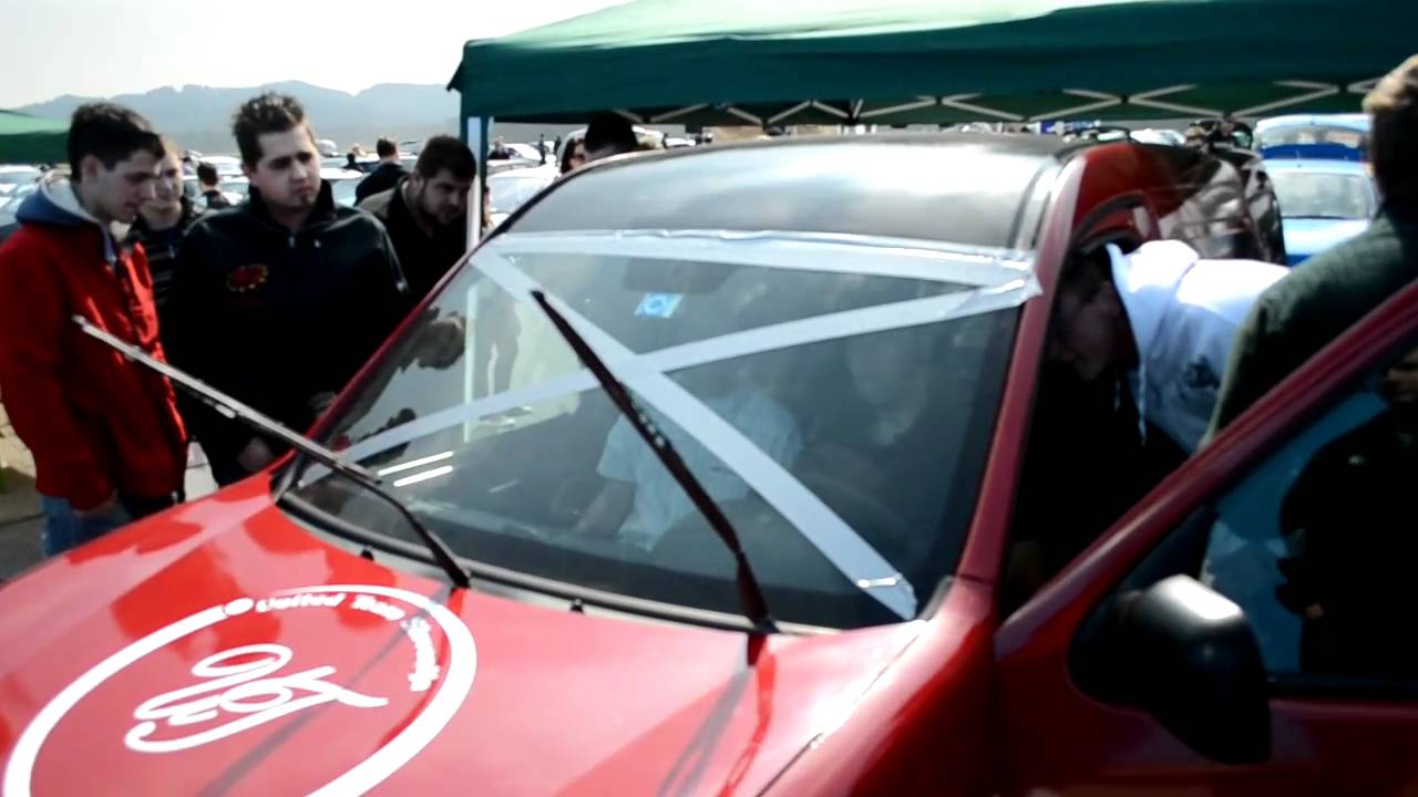 2low4you kangoo by audiogarage  -- Massive sound event 2011