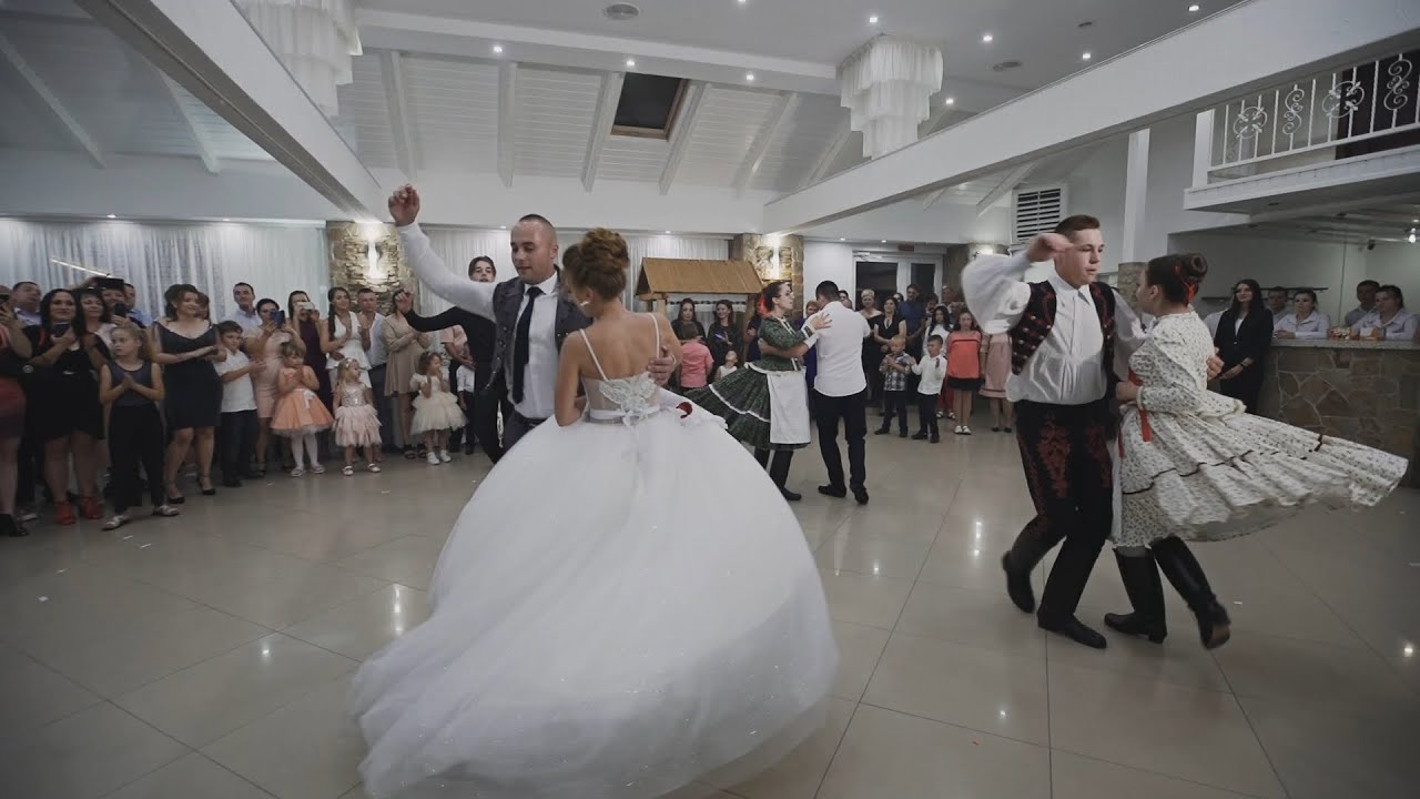 Gyönyörű Vidám Esküvő, Néptáncok és Dalok. Emese és Ákos 27 08 2020