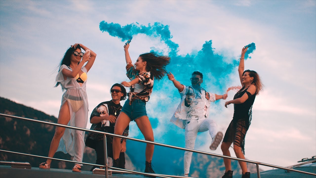Mario Fresh X Dorian Popa - CALIENTE | Official Video