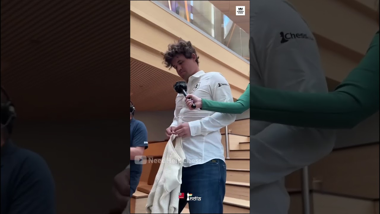 Magnus Carlsen Enloquece y Le Mete un Pu&ntilde;etazo a la Mesa Tras Perder Contra Gukesh 😤 #chess #ajedrez