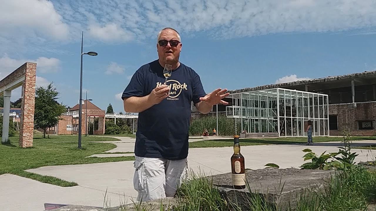 Mark’s Whisky Ramblings 331: Lagavulin 20 Year Old Fèis Ile 2020