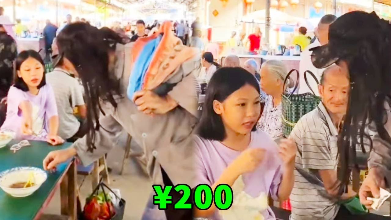 阿義假扮乞丐故意吃人剩飯，小女孩看到後主動給阿義買新的，簡直太善良了！ 【阿義走鄉村】#Farm #tour #drama #正能量