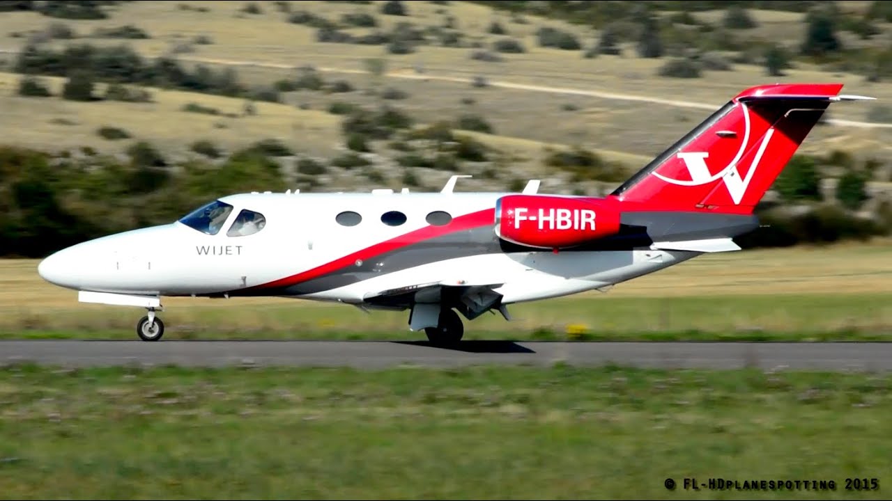 *RARE* Wijet Cessna 510 Citation Mustang F-HBIR at Millau-Larzac [LFCM] - Extreme Close-up!
