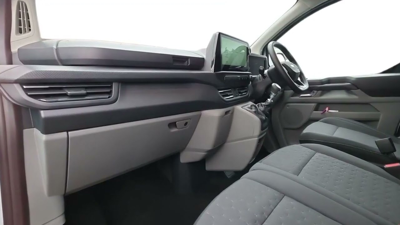 Ford Custom DCIV V710 L1 Limited in Frozen White with Extended Fuel
