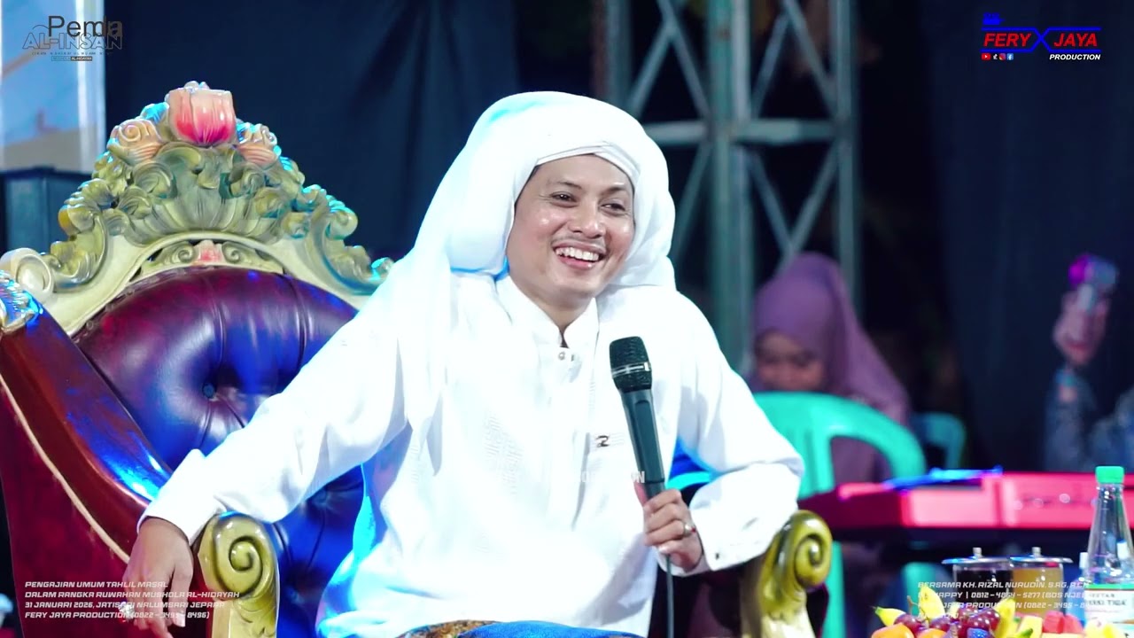 KH  RIZAL NURUDIN - PENGAJIAN UMUM TAHLIL MASAL MUSHOLA AL-HIDAYAH - JATISARI NALUMSARI JEPARA
