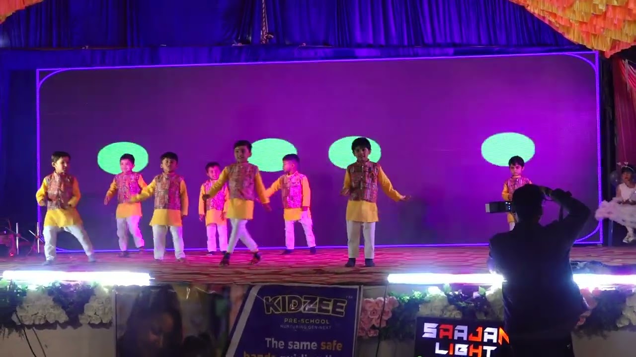 Kidzee kids dance