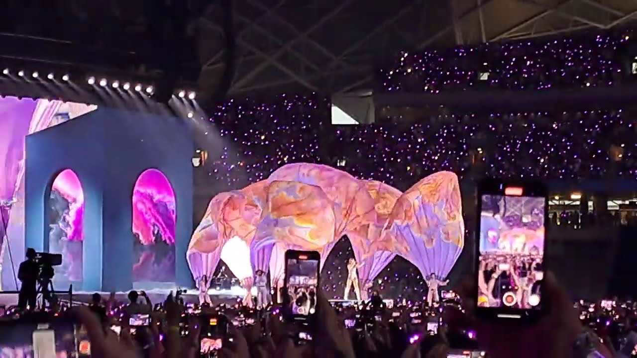 Miss Americana & the Heartbreak Prince + Cruel Summer #theerastour #erastour