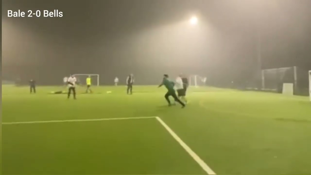 In The Box Or Out??? Out On Bale Vs Grazing Bells!! Match Highlights!!