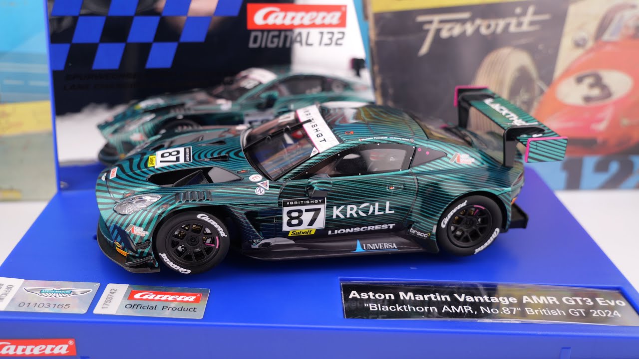Carrera Digital 132 | Aston Martin Vantage AMR GT3 Evo 