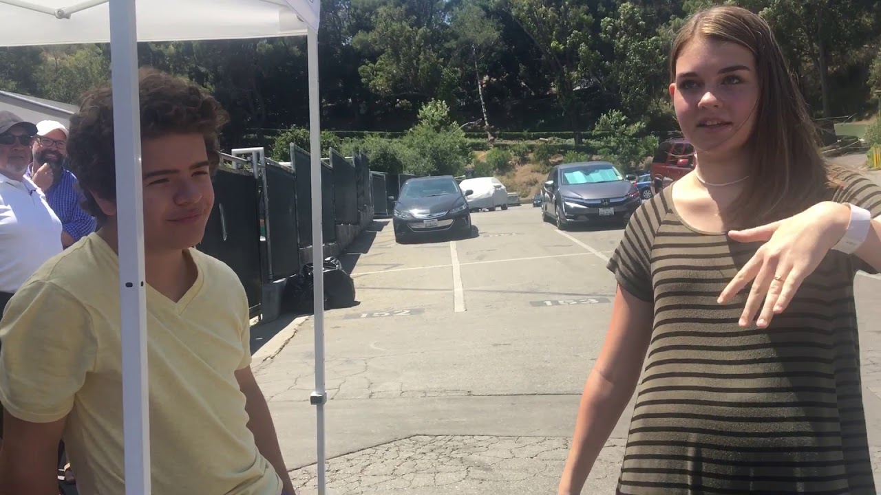 Gaten sings Neverending Story with Lucky Fan (Katie)