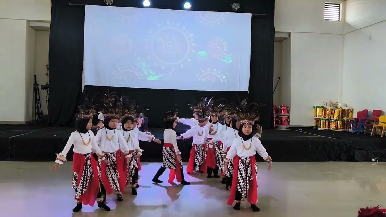 Tari Kreasi Nusantara by B3