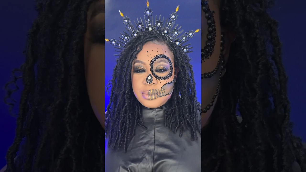 Black Sugar Skull Halloween Makeup Tutorial #halloween2023 #makeup #halloweenmakeuplook #sugarskull