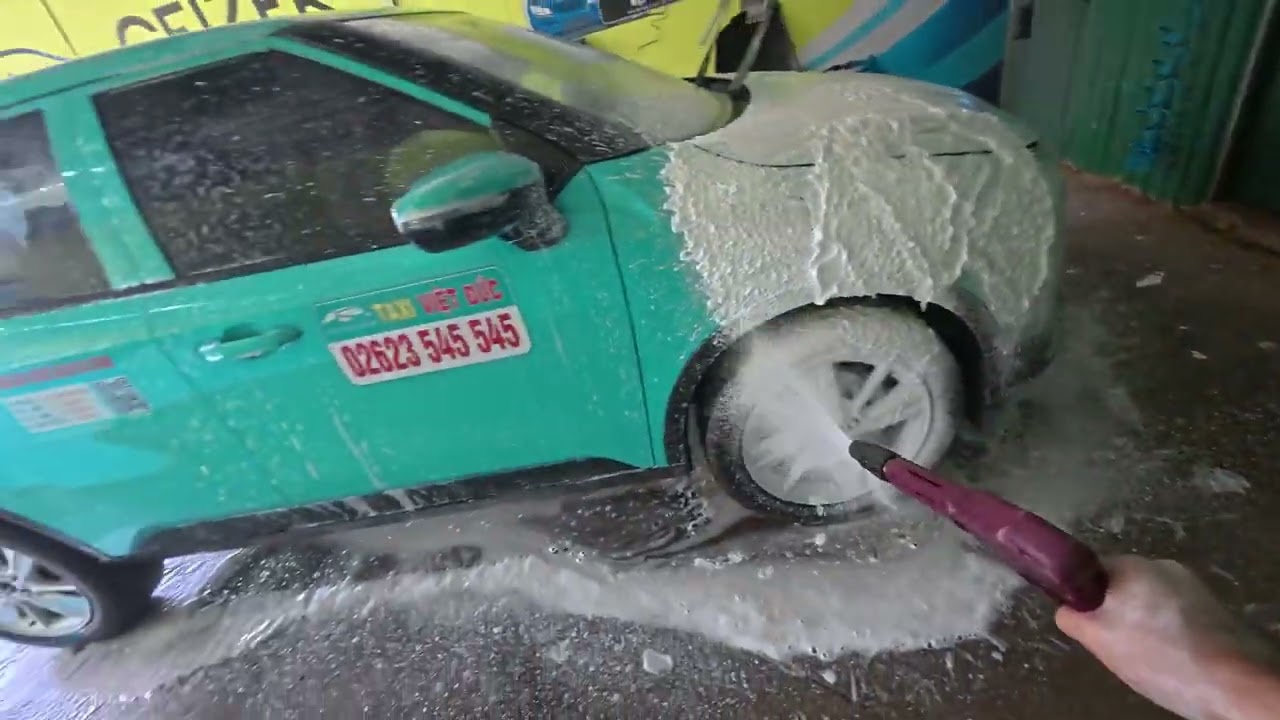 Rửa Xe Ô Tô Tự Phục Vụ GIÁ SỐC! 😱 Lần Đầu Tự Chăm Sóc Xe Hết Bao Nhiêu Tiền?