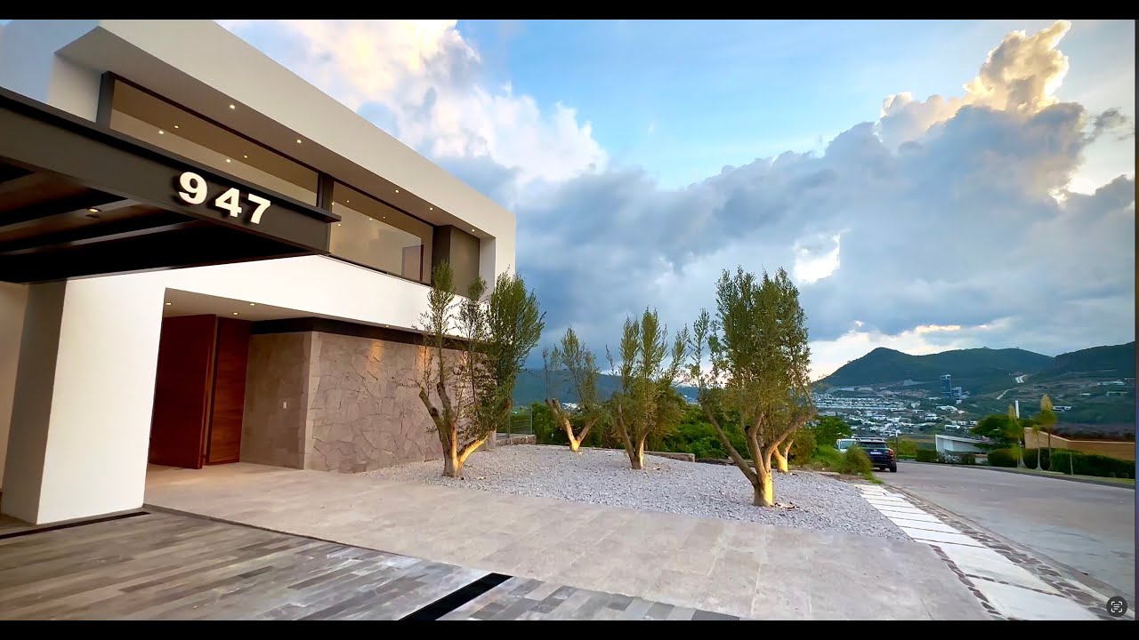 Residencia Nueva Club de Golf 3 Marias Cel 4433707260
