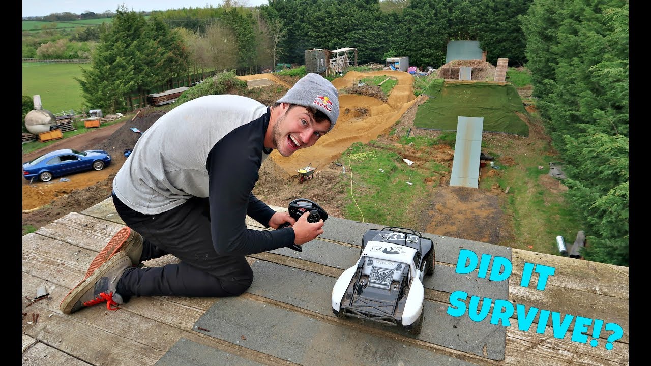 DID IT SURVIVE!? **FOX RC CAR HUGE JUMPS**