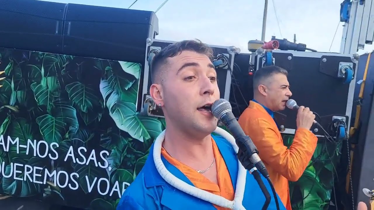 bateria escola de samba Charanguinha arrancada Carnaval de Ovar 2024