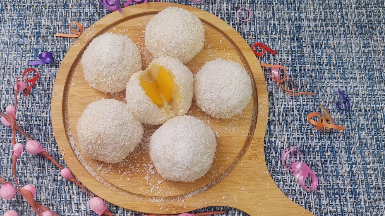 Mango sticky rice ball | Mango mochi