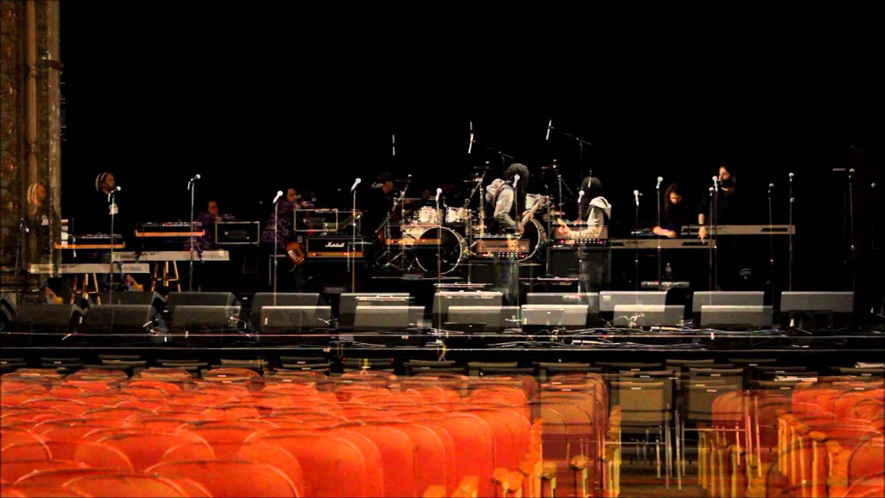 Parliament Funkadelic Full Soundcheck: Warming Up the Funk, March 8th 2014 - Keswick Theatre