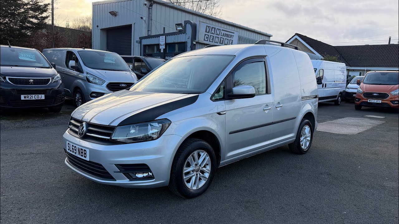 Van Centre Larbert VW Caddy 2.0 TDI Tech Highline ONLY 21k SatNav Air Con www.vancentrelarbert.co.uk