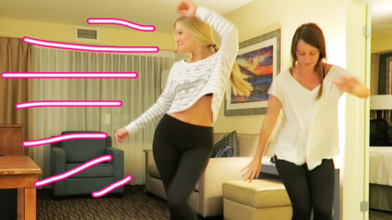 HOTEL COMIC CON DANCE PARTY!!! | iJustine