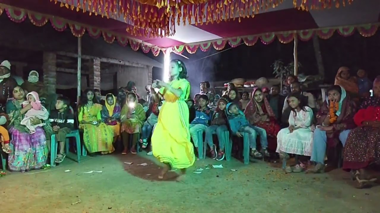 ছোট্ট এ মেয়েটি সুন্দর করে একটা নাচ দিল এক বিয়ে বাড়িতে গায়ে হলুদের ২০২৬
