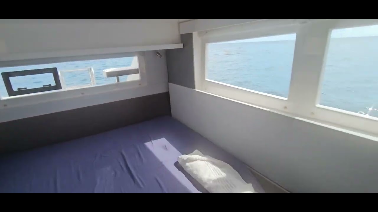 Moorings 4200 3-cabin catamaran tour, Tahiti.