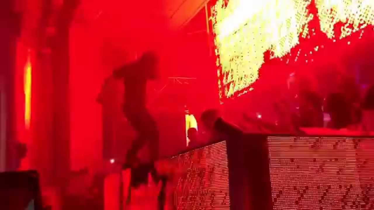 Watch me nae nae Encore XS June 23, 2015 Skrillex Diplo Note to self