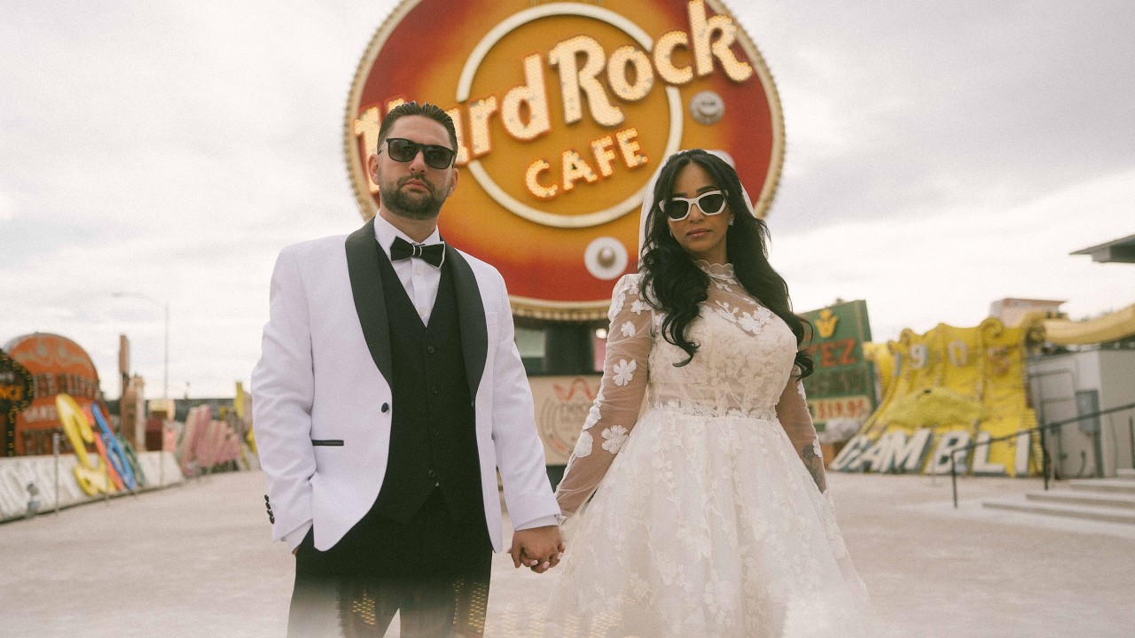 Classic Las Vegas Wedding at the Little White Chapel and the Neon Museum