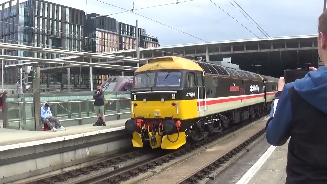 Trains at St Pancras International (**INCLUDING THE MASTER CUTLER RAILTOUR**)